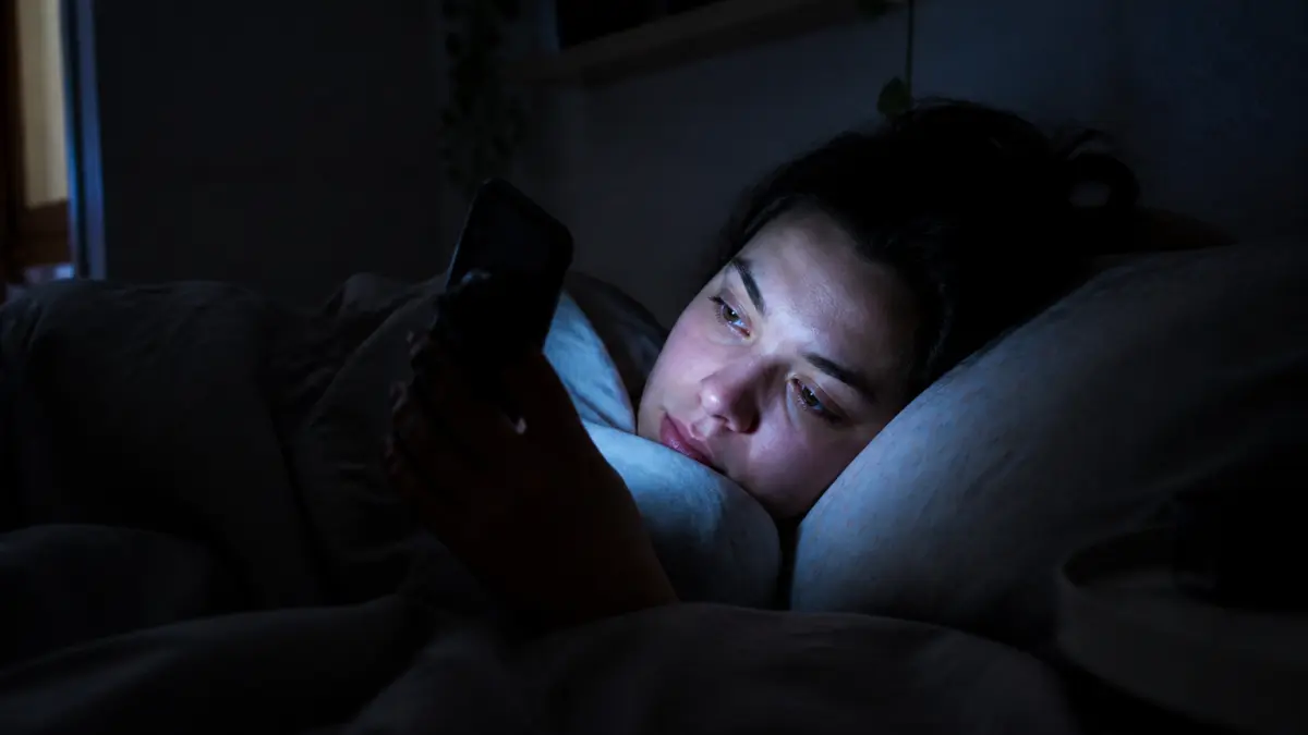Pensavo che la stanchezza spiegasse la mia insonnia, ma è stato esplorando TikTok che ho trovato consigli che mi hanno davvero aiutato.